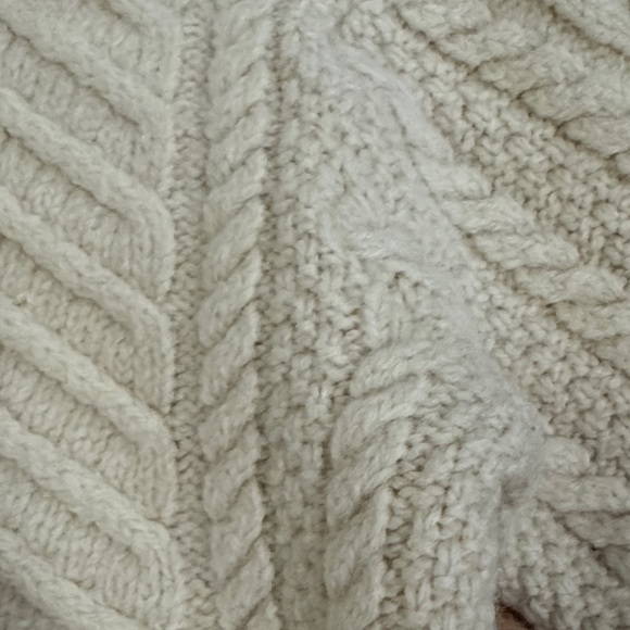 Aran Mor Ireland Cream Cable Knit Merino Wool Sweater - Picture 8 of 8